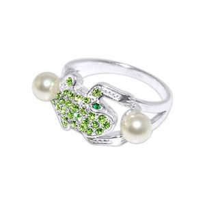 Jeweled Frog Fashion Silver Ring