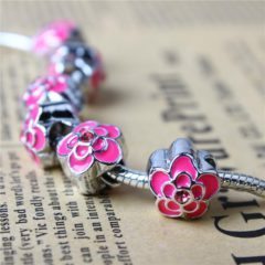 Stunning Stainless Steel Flower Bead Bracelet