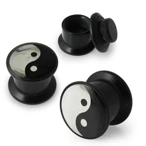 Black Ying Yang Logo With Screw Fit Ear Flesh Tunnel 
